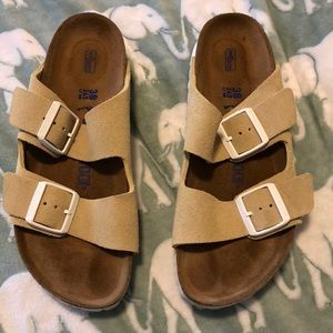 Birkenstock soft footbed size 38 narrow